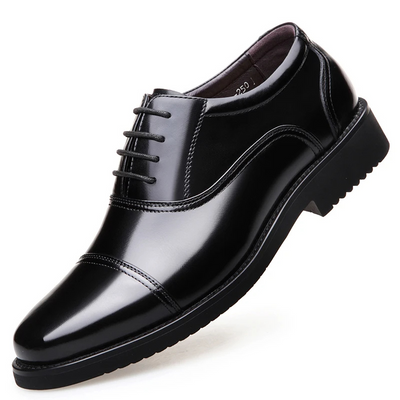 Lackskinn Oxford Skor Med Cap Toe Design För Herr | Ideal för Alla Säsonger