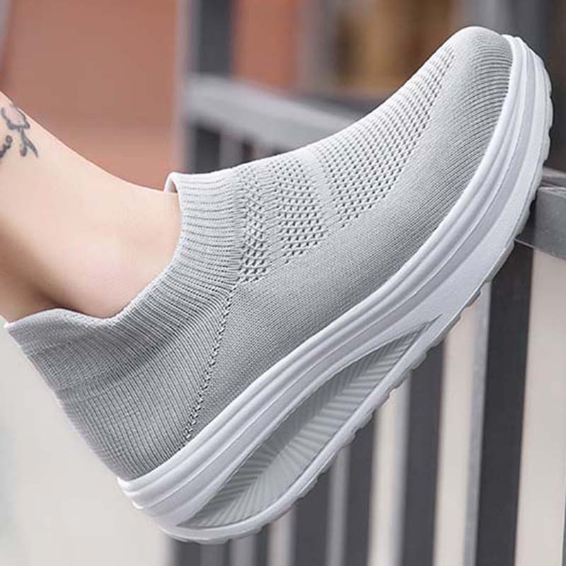 Madonna - Lättviktiga Slip-On Skor