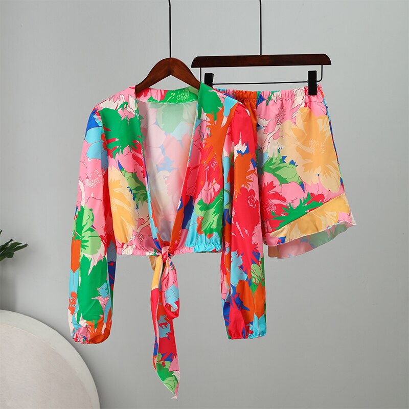 Fatima - Kvinnor Crop Top & Shorts Set