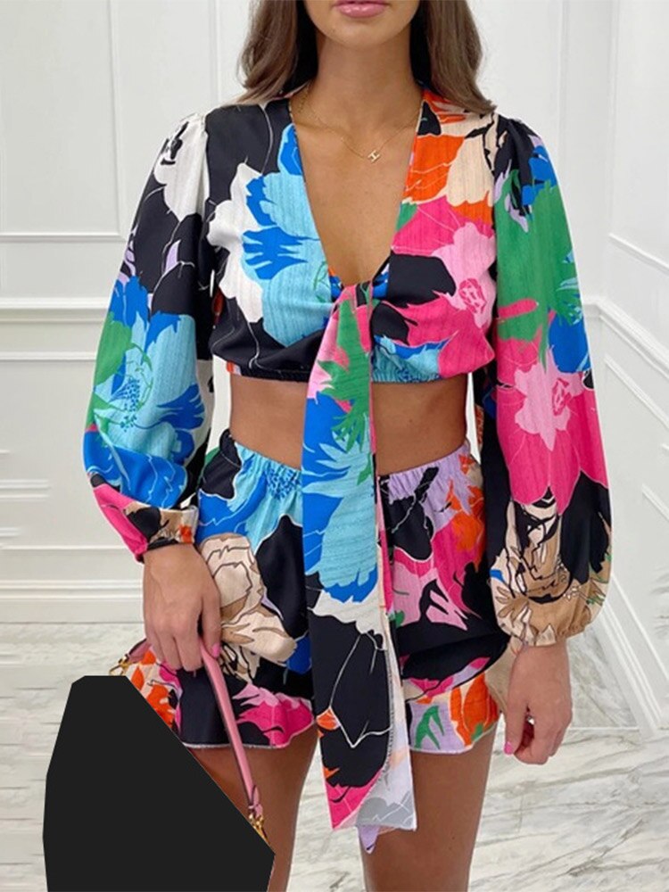 Fatima - Kvinnor Crop Top & Shorts Set